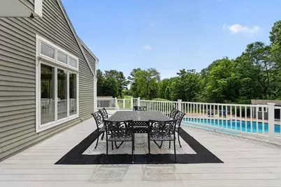 76 Broadway, Hanover, MA 02339 - Photo 27