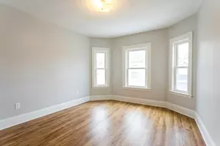 22 Downer Ave, Boston, MA 02125 - Photo 5