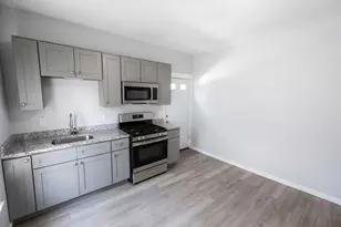 22 Downer Ave, Boston, MA 02125 - Photo 3