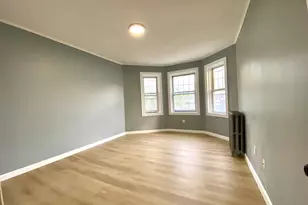 31 Queensberry St, Boston, MA 02125 - Photo 5