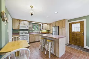 627 S Franklin St, Holbrook, MA 02343 - Photo 3