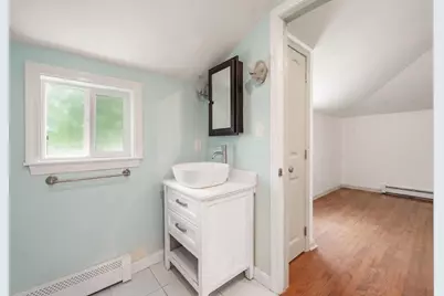 9 Maple St, Kingston, MA 02364 - Photo 15