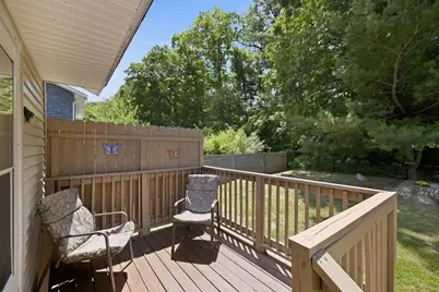 37 Courier St, Weymouth, MA 02190 - Photo 19