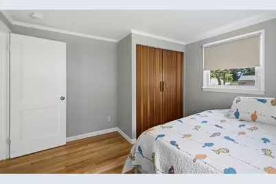 37 Courier St, Weymouth, MA 02190 - Photo 11