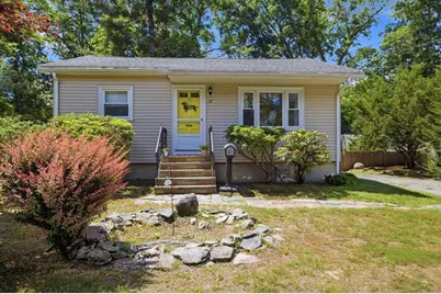 37 Courier St, Weymouth, MA 02190 - Photo 29