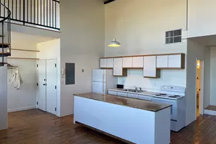 101 Cabot St, Holyoke, MA 01040 - Photo 7