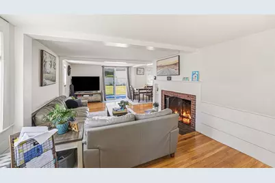 4 Newhall Ave, Saugus, MA 01906 - Photo 3