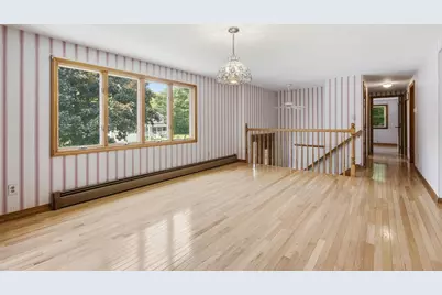 335 Pelham Rd, Dracut, MA 01826 - Photo 7