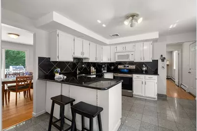 258 Edgell Rd, Framingham, MA 01701 - Photo 5