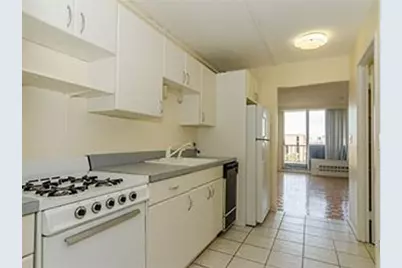 44 Washington St. #913, Brookline, MA 02445 - Photo 5