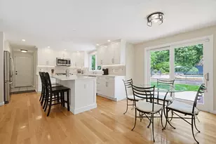 27 Heritage Ave, Ashland, MA 01721 - Photo 3