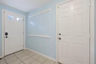 27 Heritage Ave, Ashland, MA 01721 - Photo 13