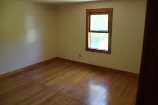 140 Millbury St, Grafton, MA 01519 - Photo 5