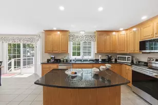 21 Brackett Hill Rd, Charlton, MA 01507 - Photo 11