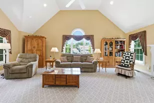 21 Brackett Hill Rd, Charlton, MA 01507 - Photo 15