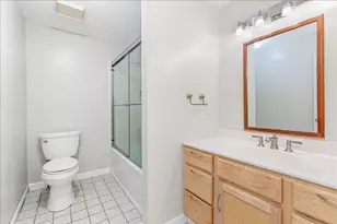 46 Pawtucket Blvd, Tyngsborough, MA 01879 - Photo 23