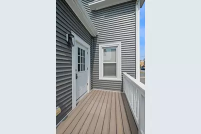 8 Chestnut St, Lynn, MA 01902 - Photo 29