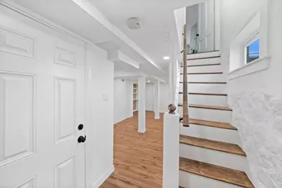 8 Chestnut St, Lynn, MA 01902 - Photo 25