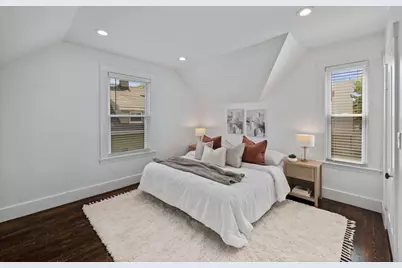 8 Chestnut St, Lynn, MA 01902 - Photo 17