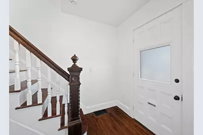 8 Chestnut St, Lynn, MA 01902 - Photo 27