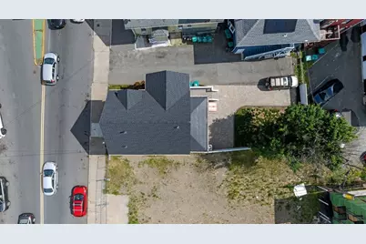 8 Chestnut St, Lynn, MA 01902 - Photo 35