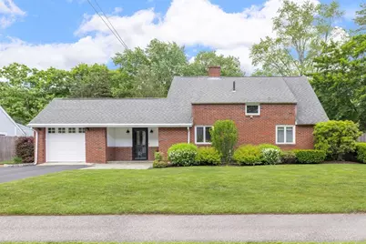 14 Hardwick Rd, Natick, MA 01760 - Photo 3