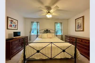 86 Chicopee Dr, Hubbardston, MA 01452 - Photo 15