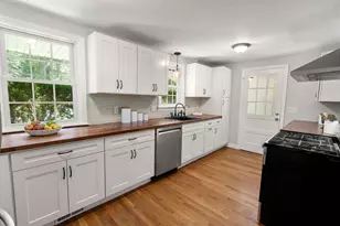 19 Country Ln, Sharon, MA 02067 - Photo 5