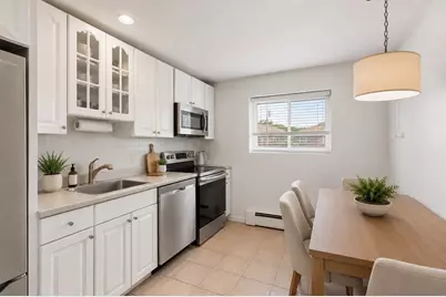 68 Byron Rd. #5, Boston, MA 02467 - Photo 3
