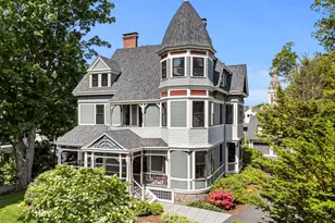 44 Putnam, Newton, MA 02465 - Photo 1
