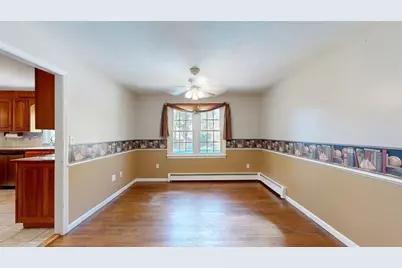 29 Winchester Ave, Auburn, MA 01501 - Photo 11