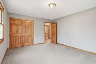 35 Lemnos Ln, Springfield, MA 01119 - Photo 17