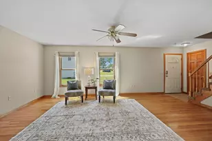 35 Lemnos Ln, Springfield, MA 01119 - Photo 35