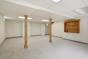 35 Lemnos Ln, Springfield, MA 01119 - Photo 21