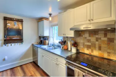 10 Ridgewood Rd, Worcester, MA 01606 - Photo 11
