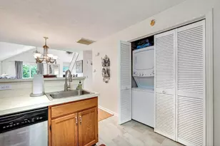 202 Allerton Commons Ln, Braintree, MA 02184 - Photo 11