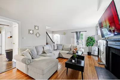 15 Lucerne Road, Springfield, MA 01119 - Photo 5