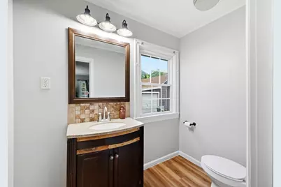 15 Lucerne Road, Springfield, MA 01119 - Photo 9