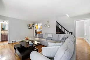 15 Lucerne Rd, Springfield, MA 01119 - Photo 7