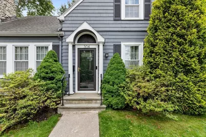 304 Lowell Street, Reading, MA 01867 - Photo 3