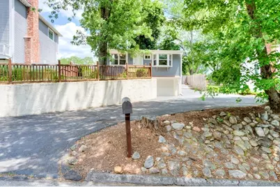 11 Liberty Dr, Shrewsbury, MA 01545 - Photo 3
