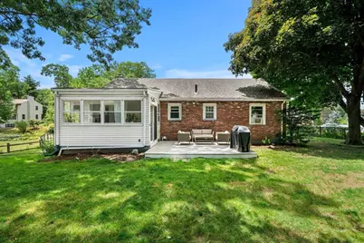 25 Fellsmere Ave, Wakefield, MA 01880 - Photo 19