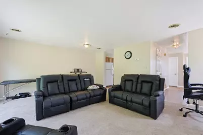 75 Warren St W #8, Raynham, MA 02767 - Photo 17