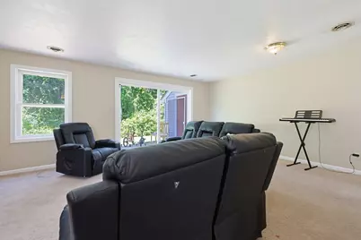 75 Warren St W #8, Raynham, MA 02767 - Photo 19
