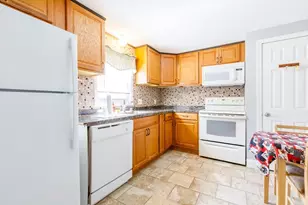 11 Wysocki Dr, Dudley, MA 01571 - Photo 3