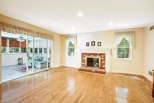 48 Mill Pond Cir, Milford, MA 01757 - Photo 11