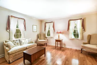 48 Mill Pond Cir, Milford, MA 01757 - Photo 7