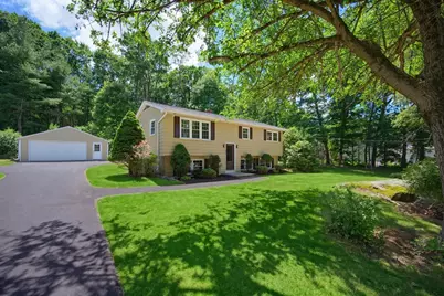 385 River Rd, Uxbridge, MA 01569 - Photo 1