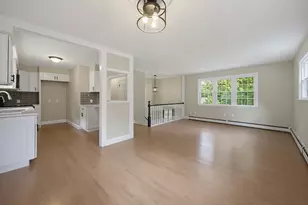 385 River Rd, Uxbridge, MA 01569 - Photo 7