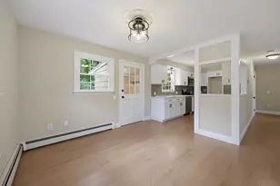 385 River Rd, Uxbridge, MA 01569 - Photo 9